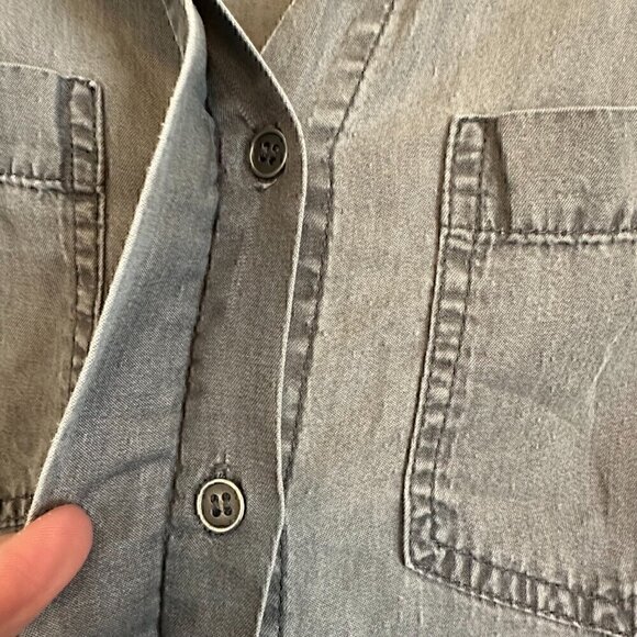 COTTON ON grey chambray button up collared shirt casual relaxed women's small - Picture 3 of 9